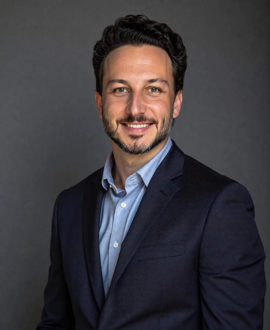 Portrait of Asa Jean, VP of Sales at Next Quarter