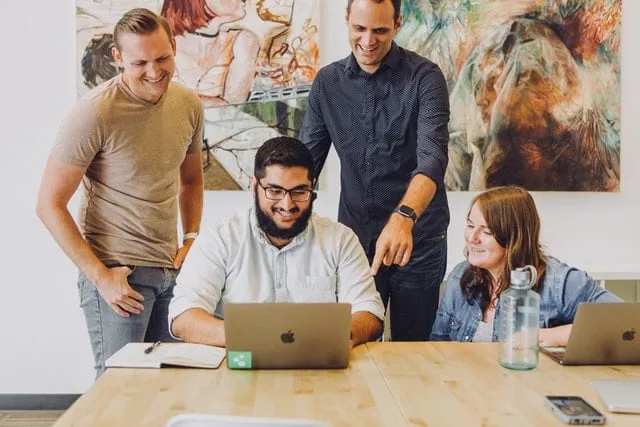 A sales team uses digital tools to achieve account planning best practices and improve account growth for their organization.