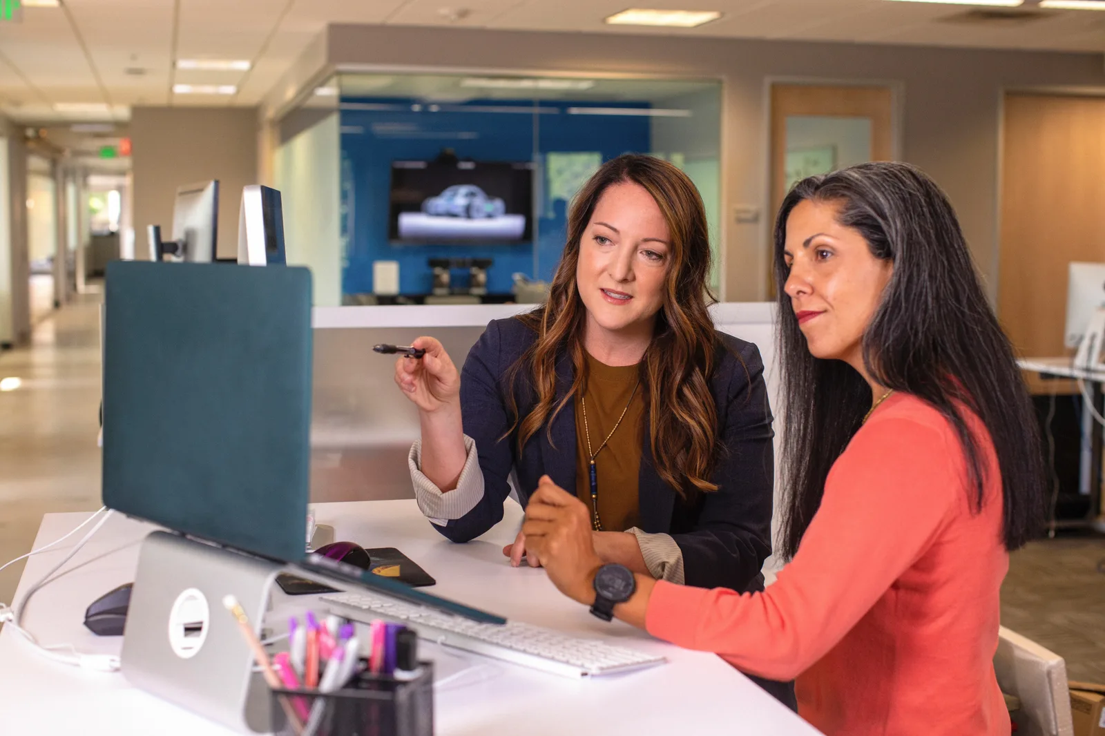 Real-Time Salesforce Revenue Forecasting Solutions