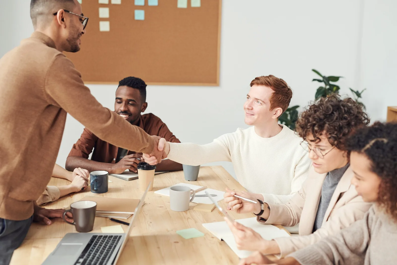 The Importance of Building a Sales Network of Multiple Relationships